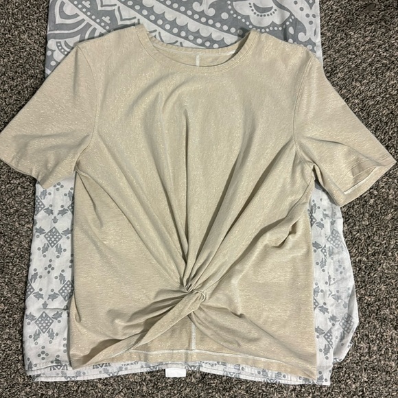 Lululemon Gold shimmer beige top - Picture 1 of 4